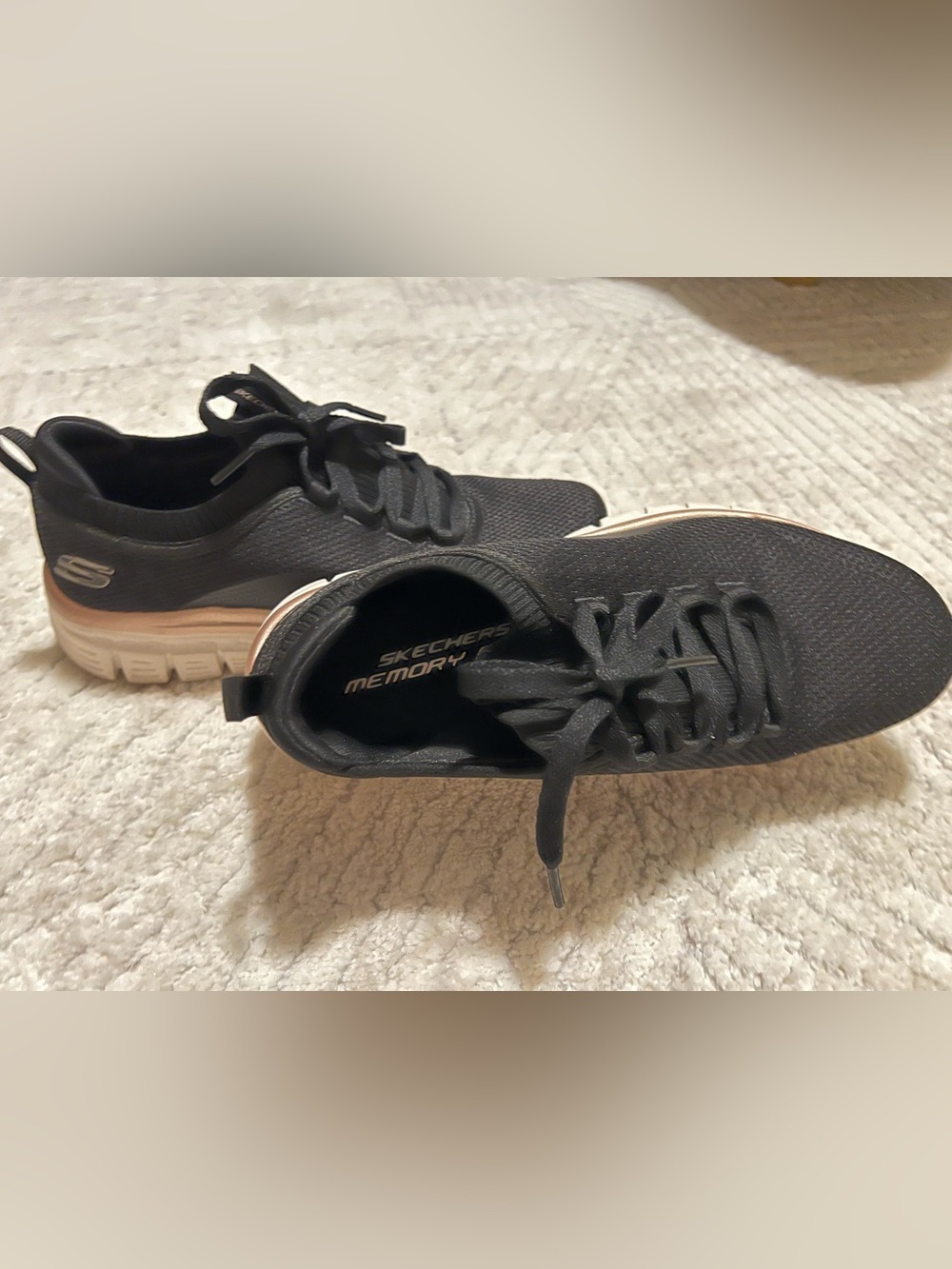 Skechers Black Women’s Lightweight Memory Foam Sneakers